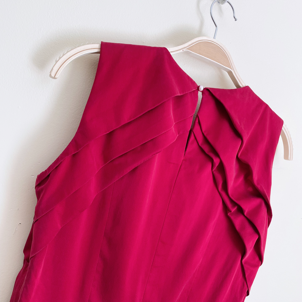 vintage oscar de la renta sleeveless pleated silk blouse - size 8