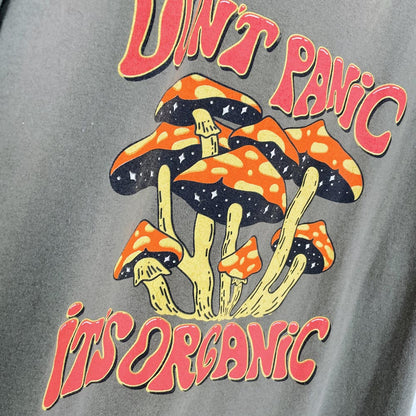 don't panic it's organic | mushrooms tee - good market thrift store
