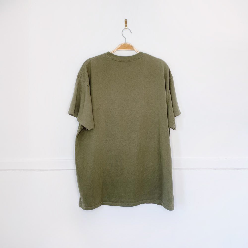 don't panic it's organic | mushrooms tee - good market thrift store