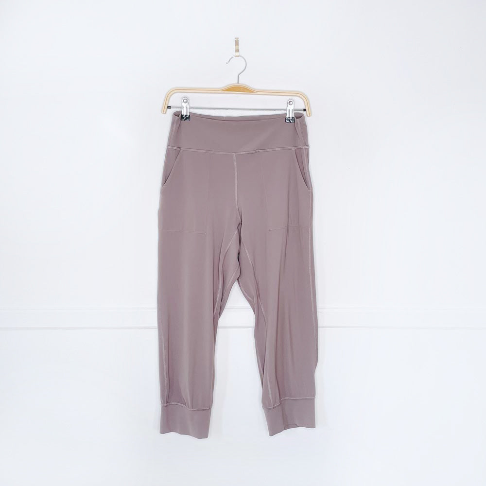 lululemon 2020 align jogger crop nulu