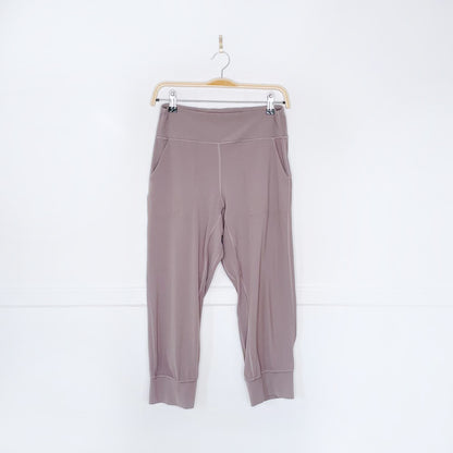 lululemon 2020 align jogger crop nulu