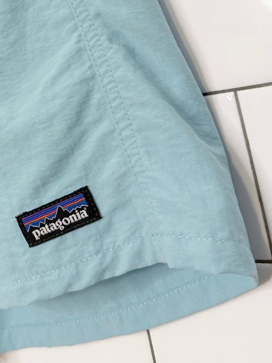 patagonia baggies relaxed fit shorts - good market thrift store