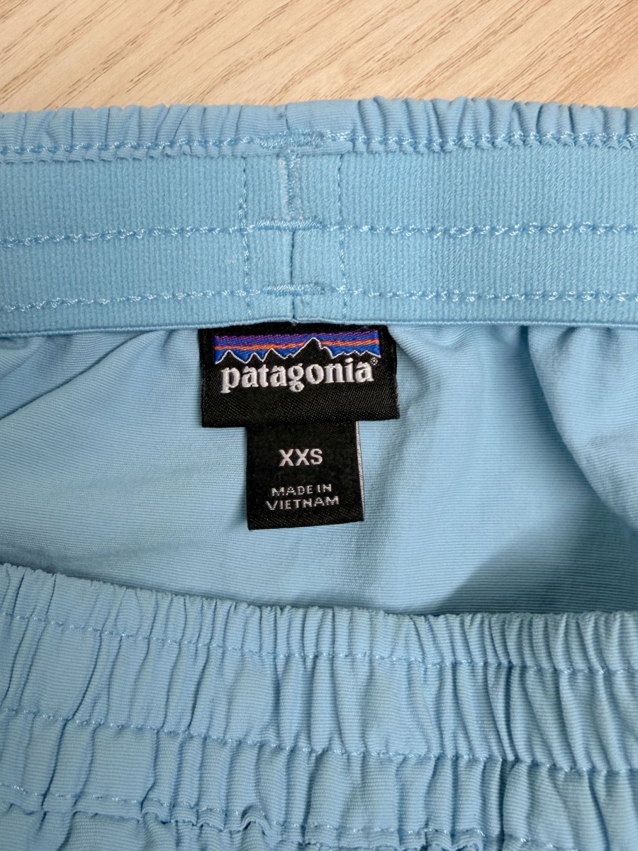 patagonia baggies relaxed fit shorts - good market thrift store