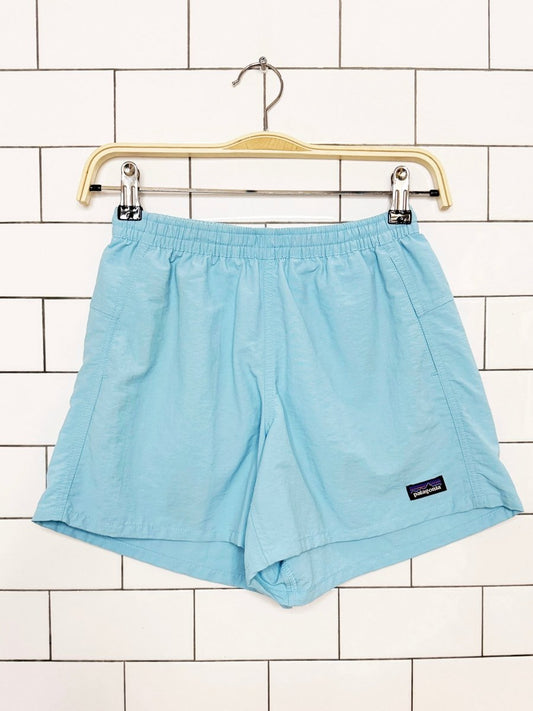 patagonia baggies relaxed fit shorts - good market thrift store