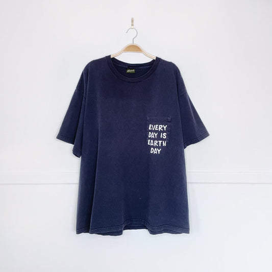 vintage 00 penmans x earth activist pocket tee
