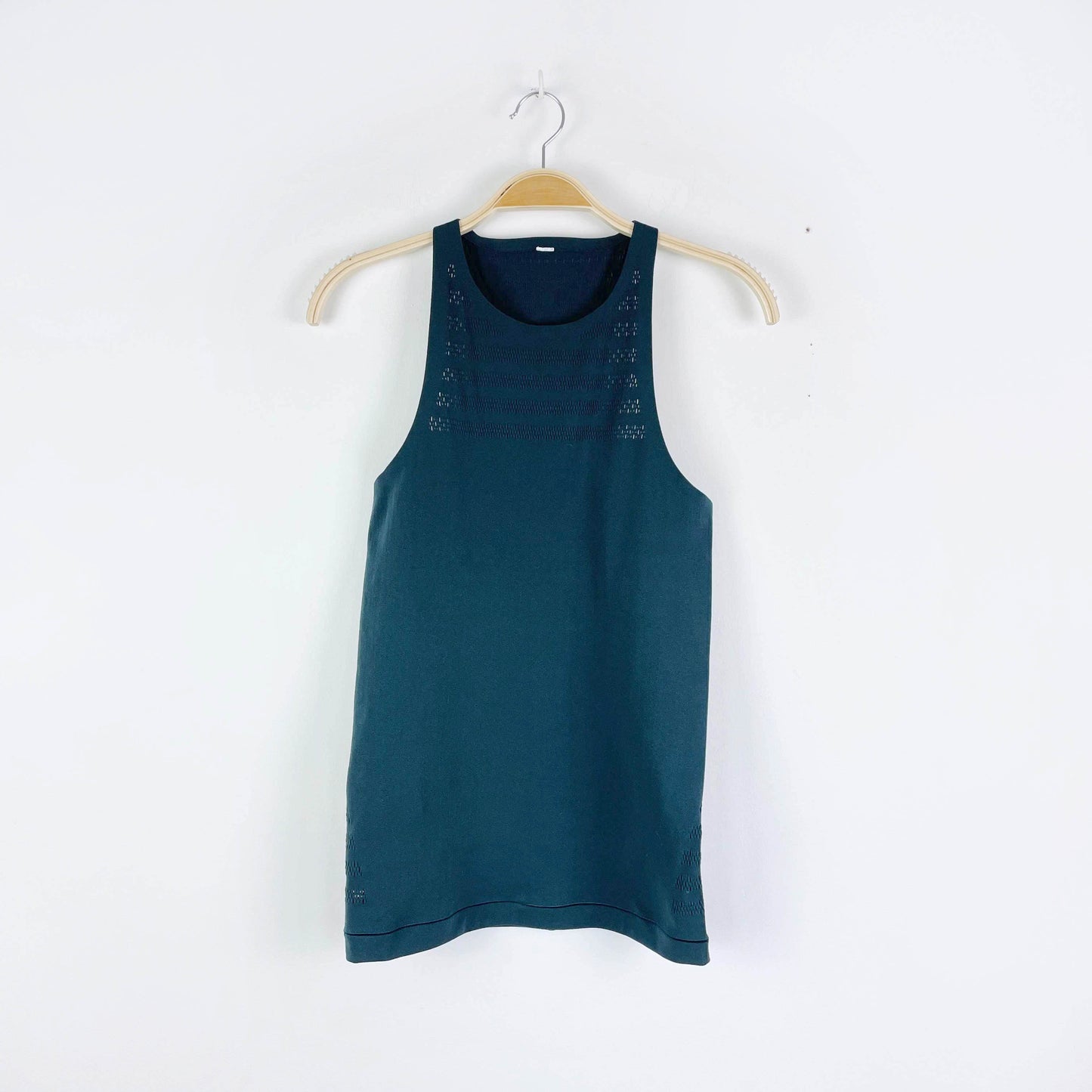 lululemon reveal tank aquamarine