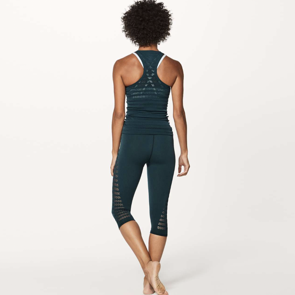 lululemon reveal tank aquamarine