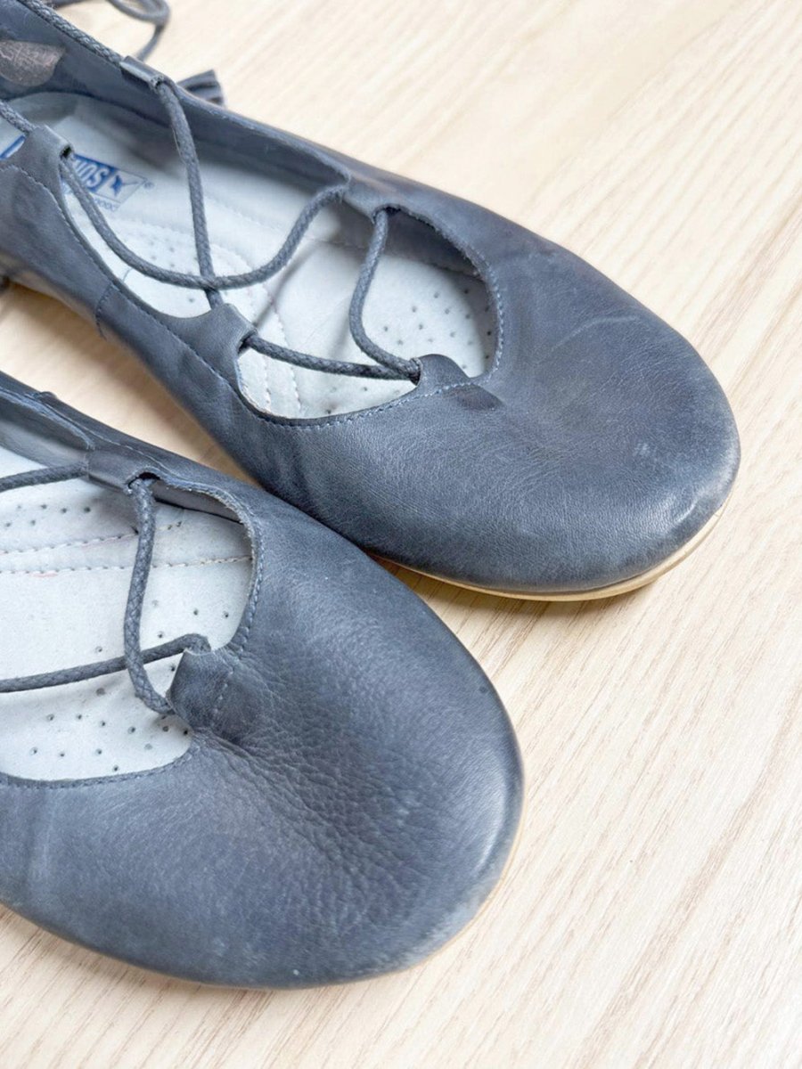 pikolinos leather lace - up tassel ballet flats - good market thrift store