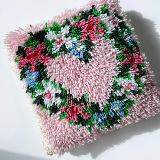 vintage handmade latch hook heart throw pillow