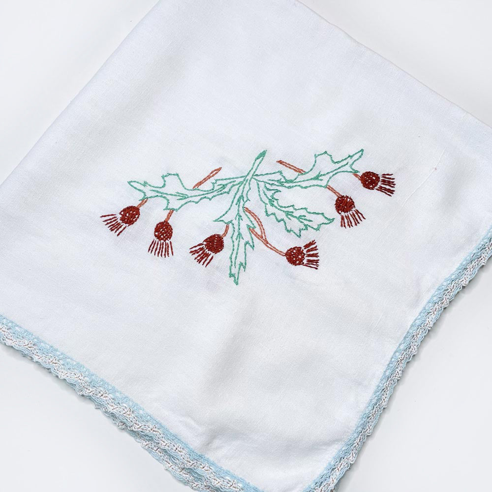 vintage holly crochet trim table cloth