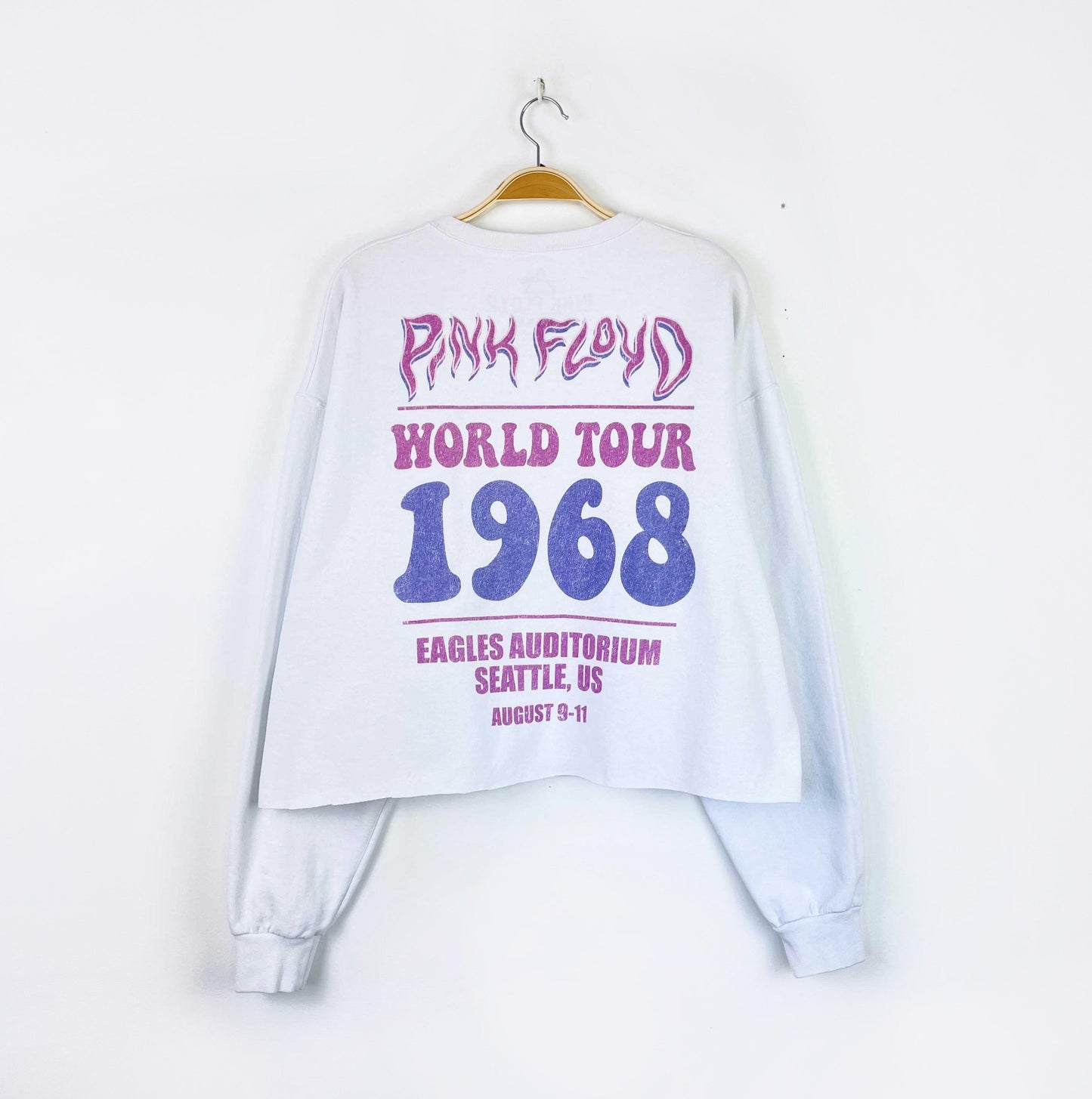 pink floyd 1968 world tour crop graphic crew