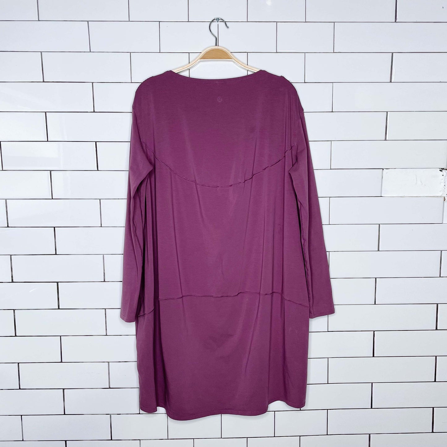 lululemon 2022 back in action long sleeve dress - size large