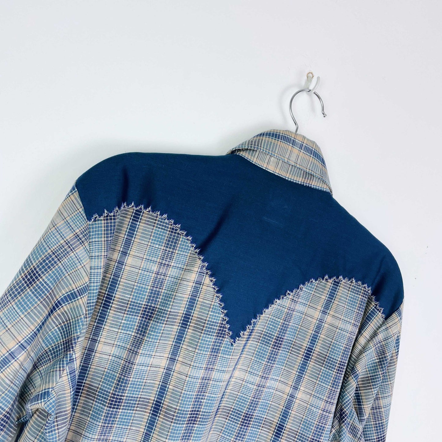 vintage karman country scroll snap button down - size medium