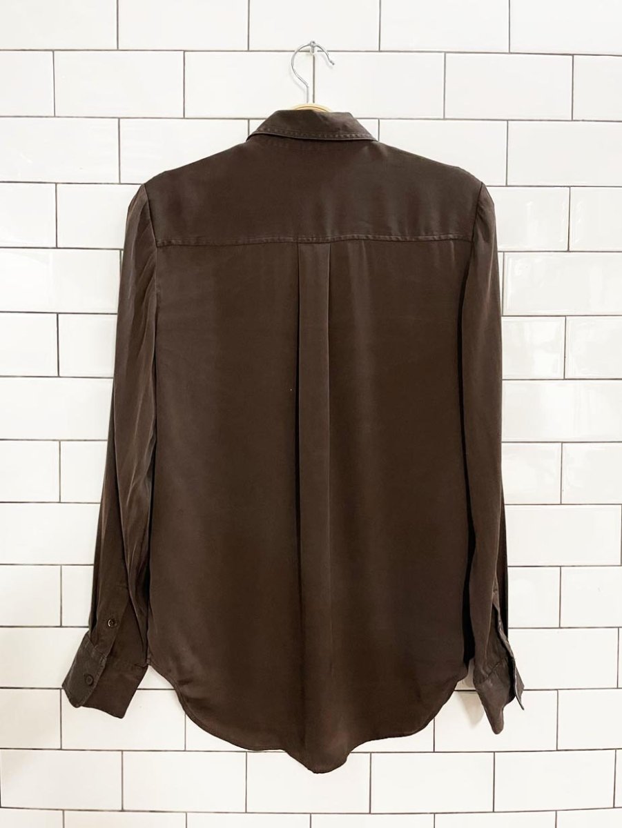 quince silk - blend full button blouse - good market thrift store