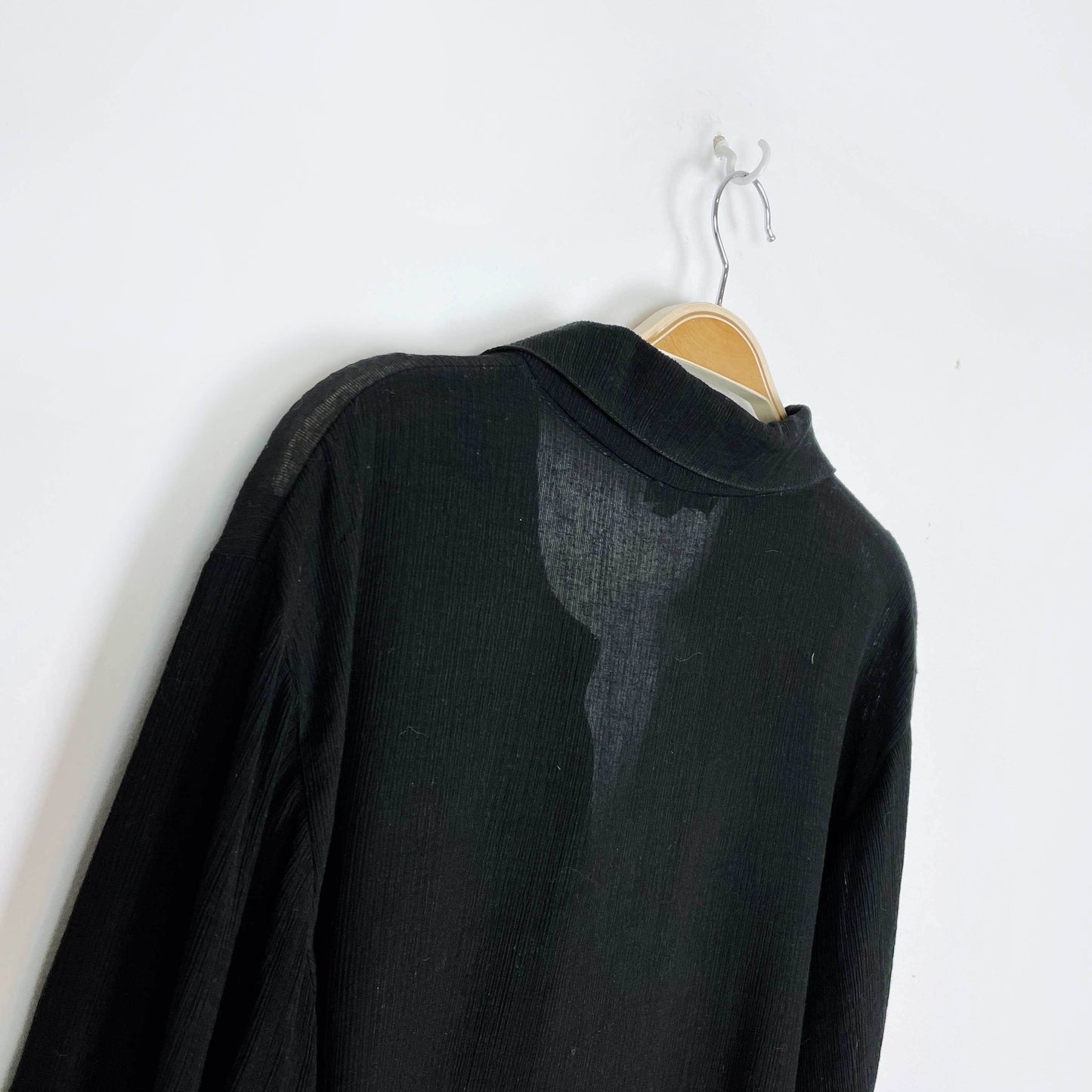 the range crinkle chiffon balloon sleeve button down - size small