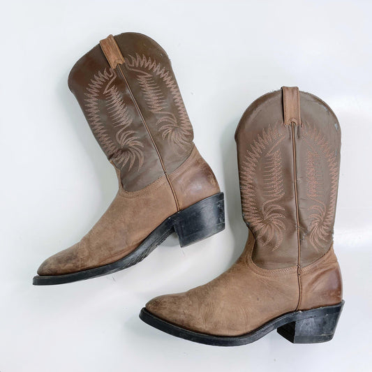 vintage silver rebel cowboy boots - size 8.5 M