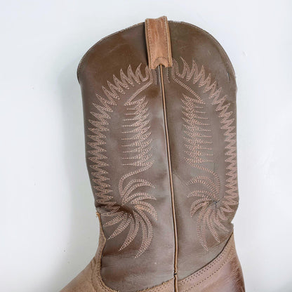 vintage silver rebel cowboy boots - size 8.5 M