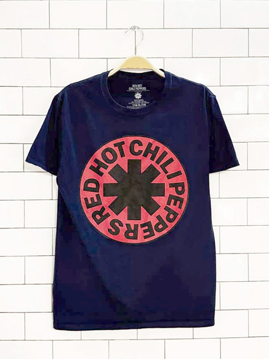 red hot chili peppers classic logo graphic band tee - good market thrift store