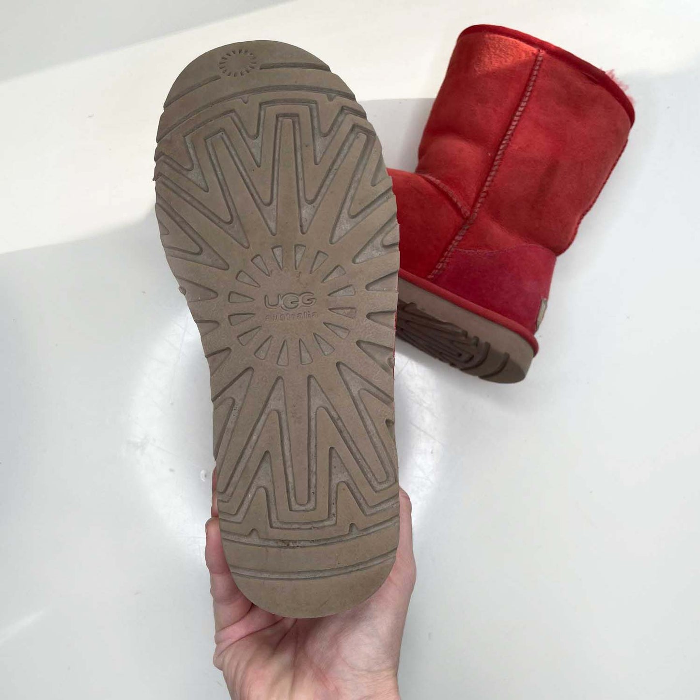 ugg classic short sheepskin boots in ribbon red - size 5