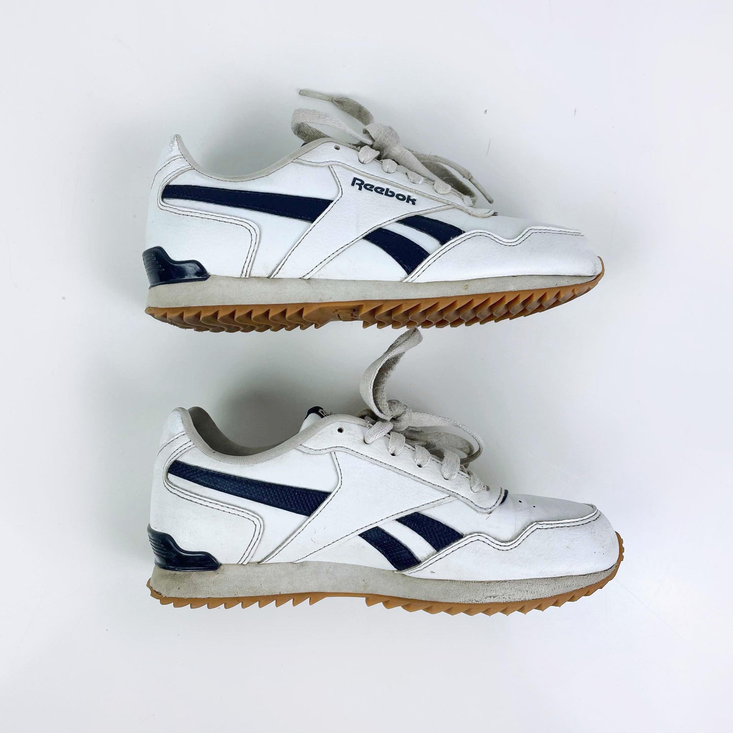 reebok royal glide sneakers - size 4