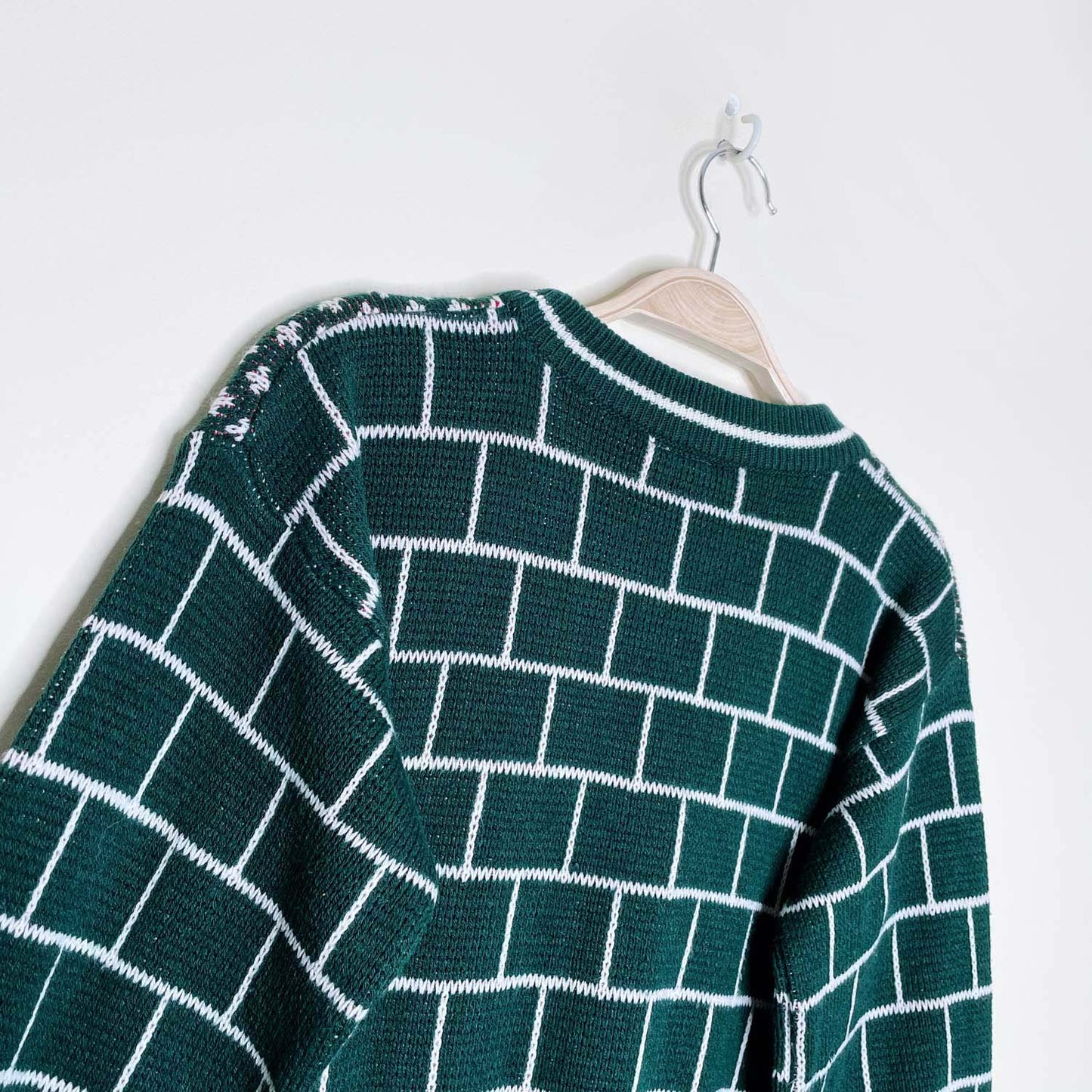 vintage reindeer fireplace knit holiday crew - size medium