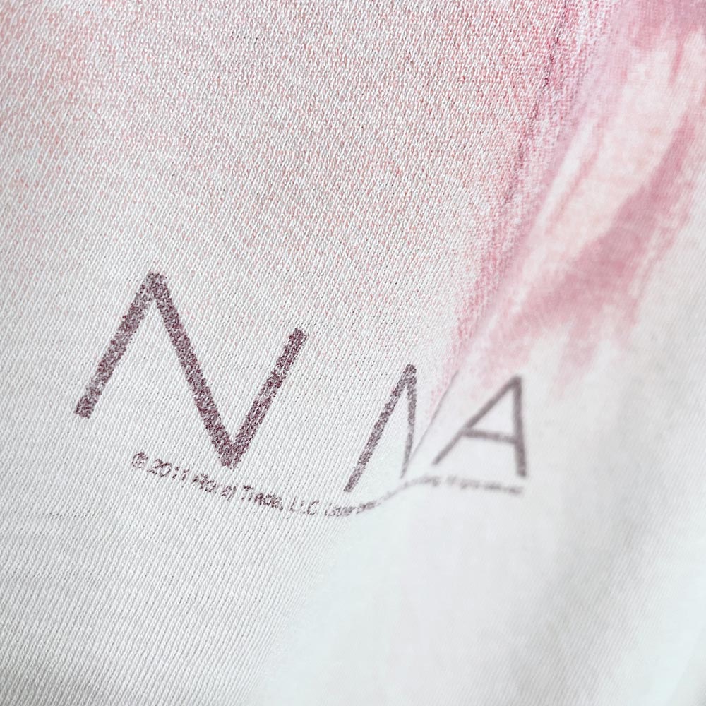 vintage 2011 rihanna tour tee