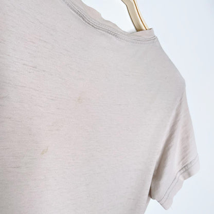 vintage 2011 rihanna tour tee