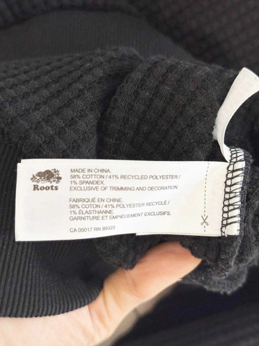 roots 2021 waffle 1/4 zip long sleeve top - good market thrift store