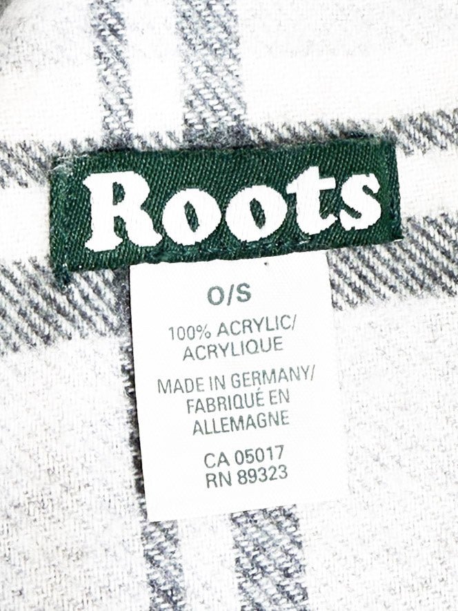 roots tartan fringe scarf | made in Germany - good market thrift store