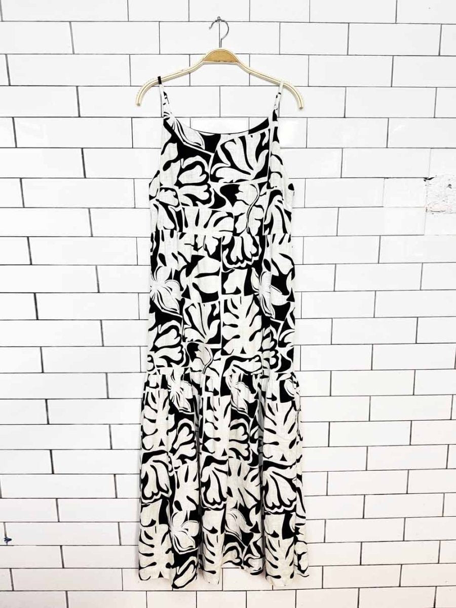 rw&co linen-blend floral tiered maxi dress - good market thrift store
