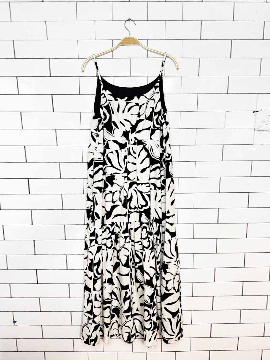 rw&co linen-blend floral tiered maxi dress - good market thrift store