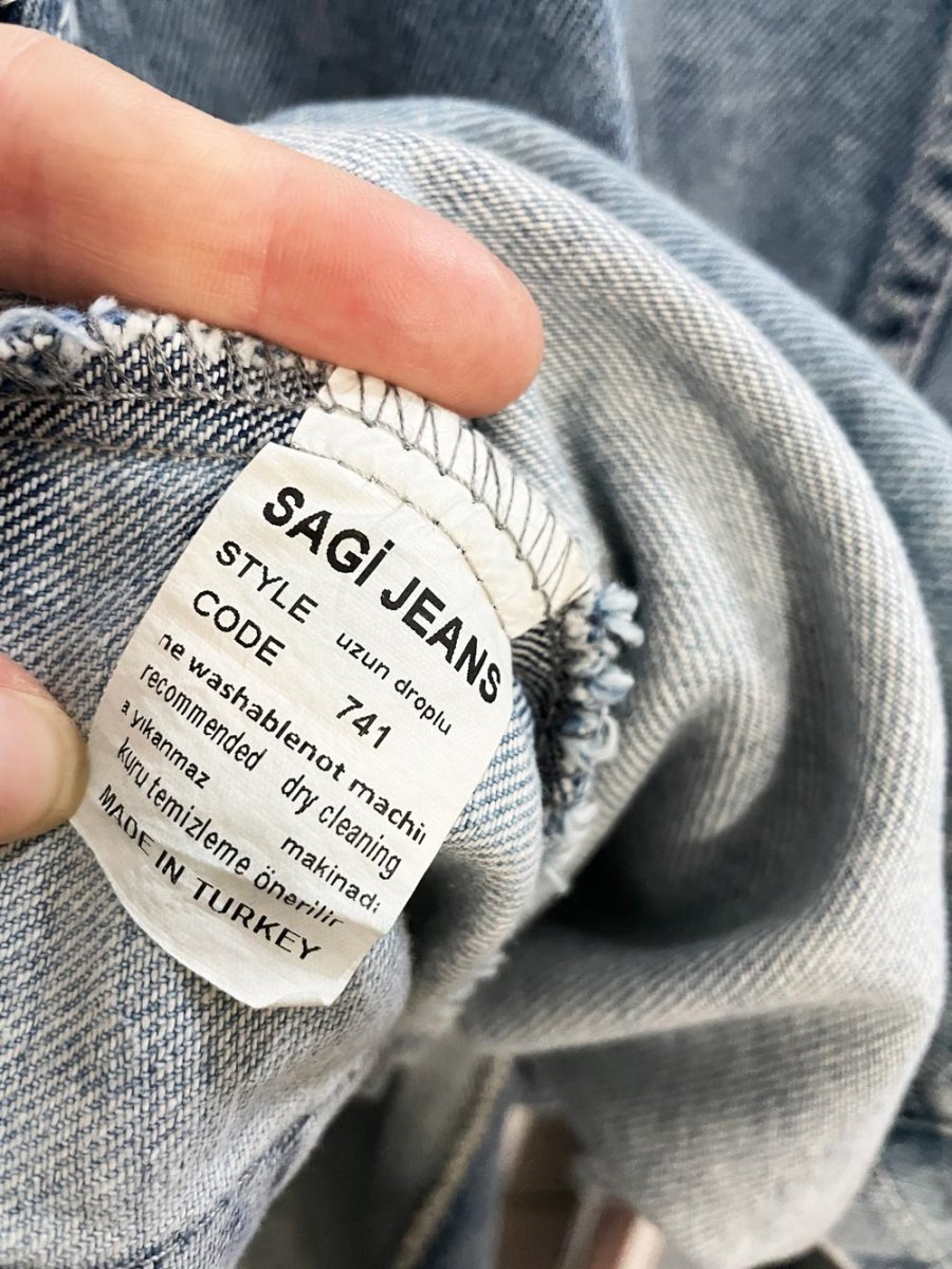 sagi jeans studded collar belted denim jacket - good market thrift store