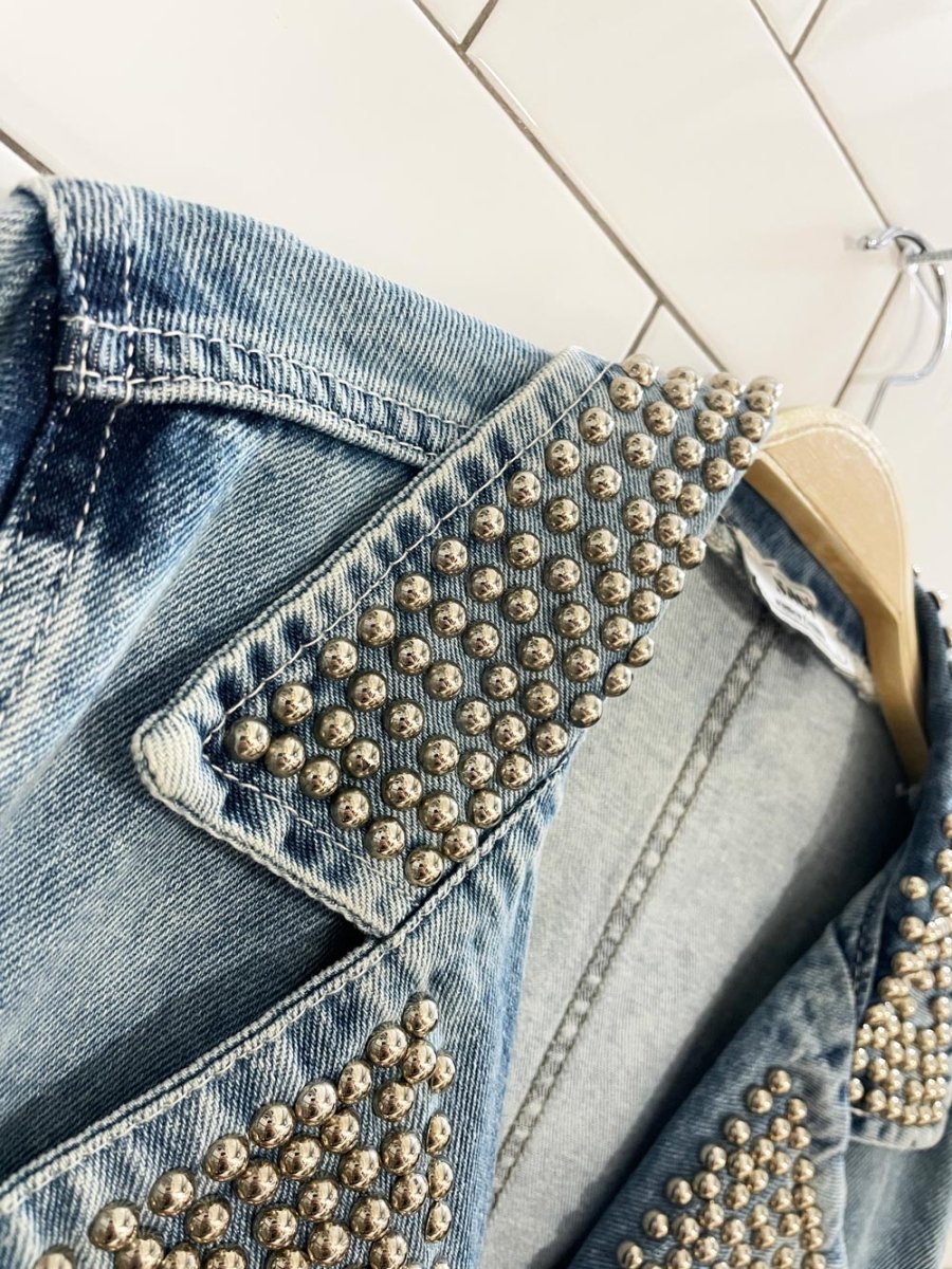 sagi jeans studded collar belted denim jacket - good market thrift store