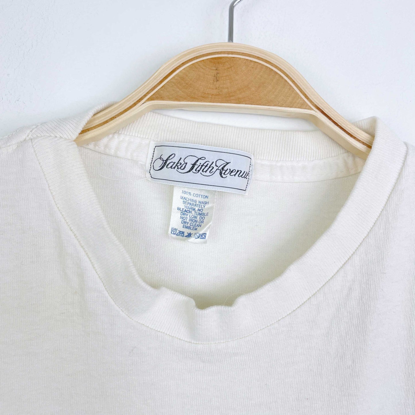 vintage saks fifth avenue metallic logo tee