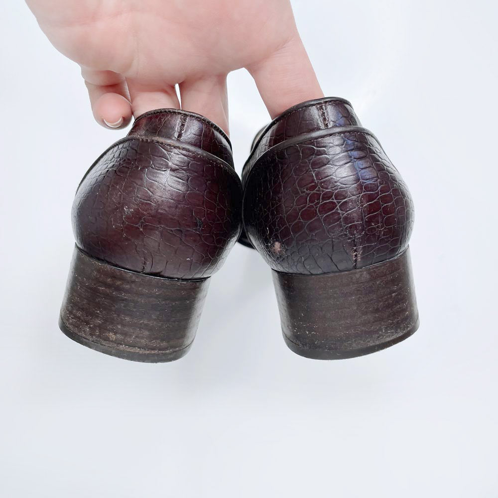 vintage salvatore ferragamo croc low heel loafer