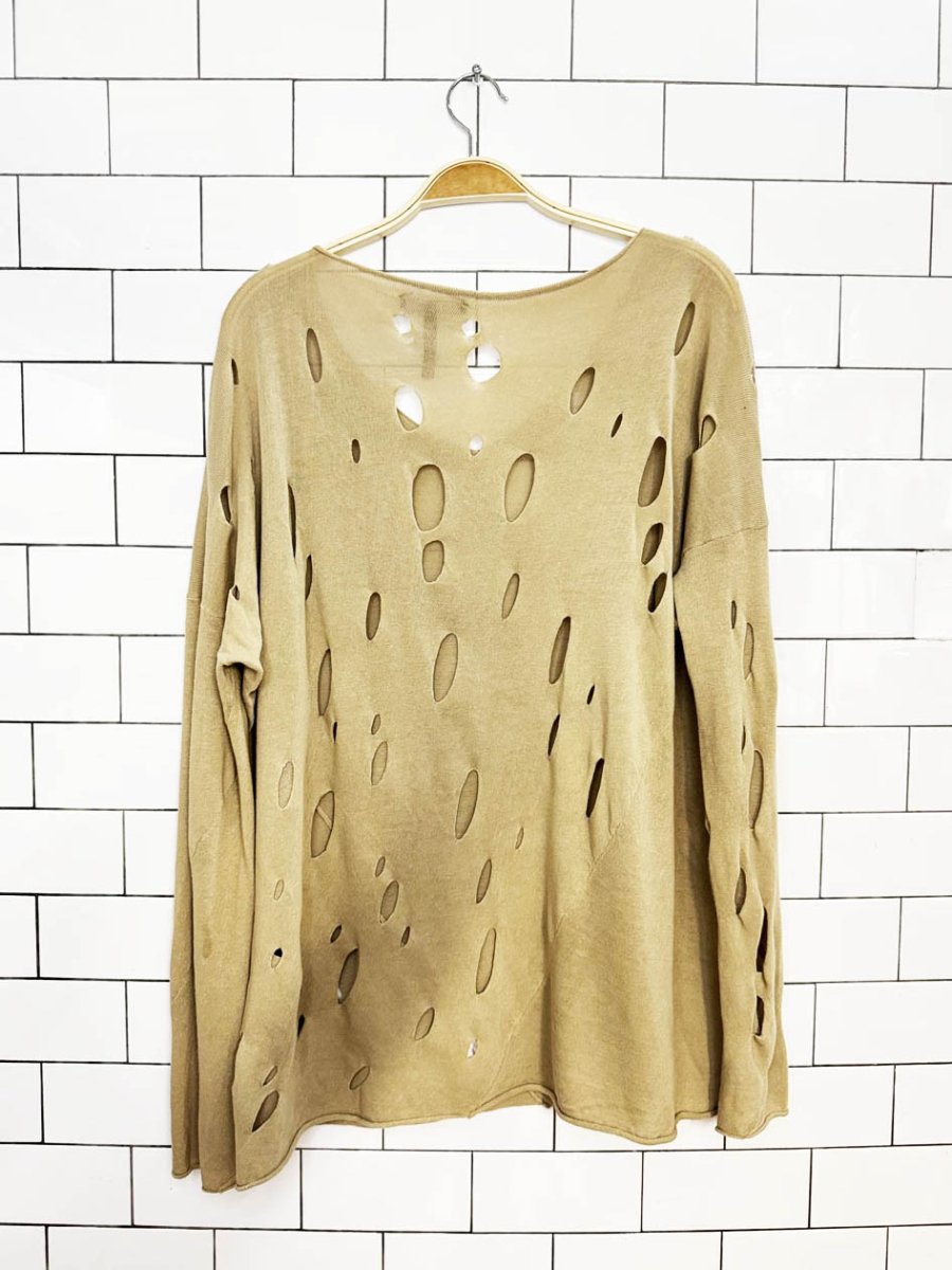 sarah pacini distressed long sleeve knit top | made in Italy - good market thrift store
