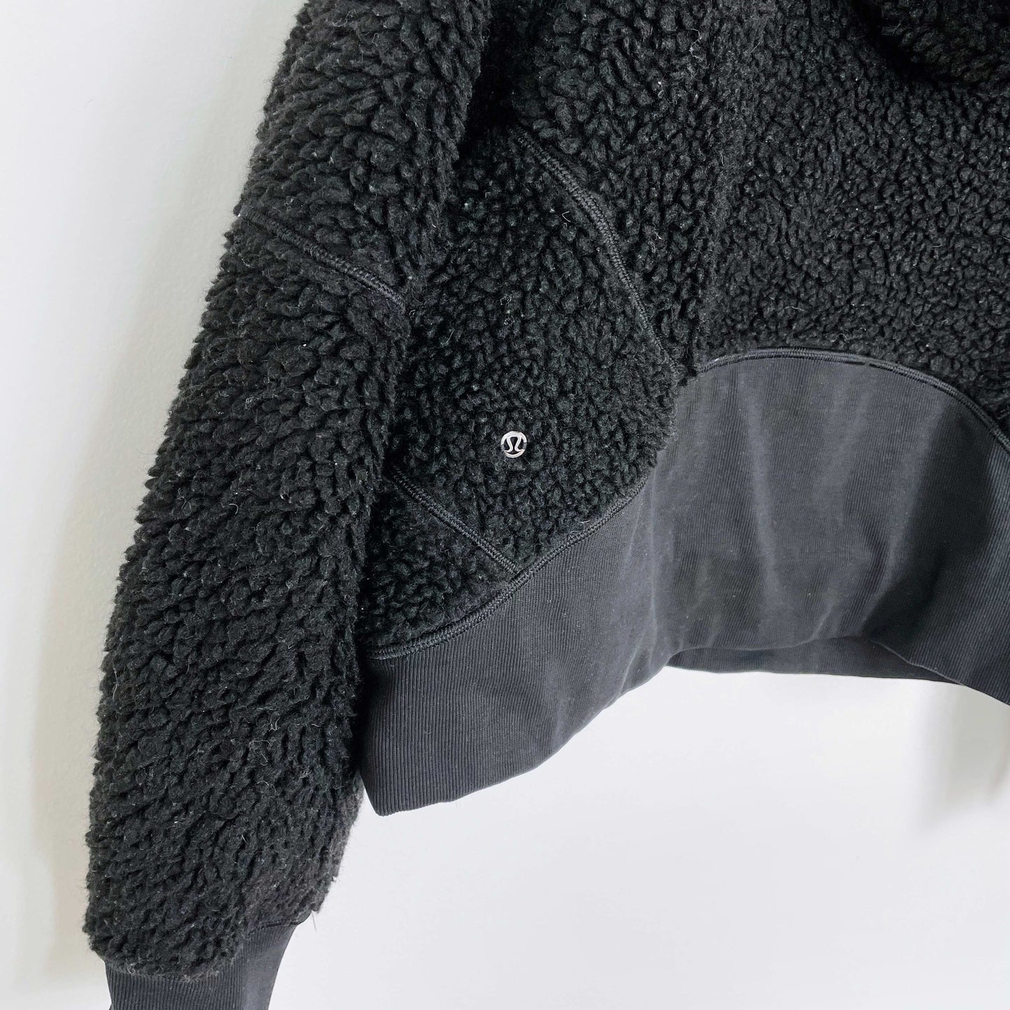 lululemon 2020 scuba oversized wool-blend sherpa - size m/l