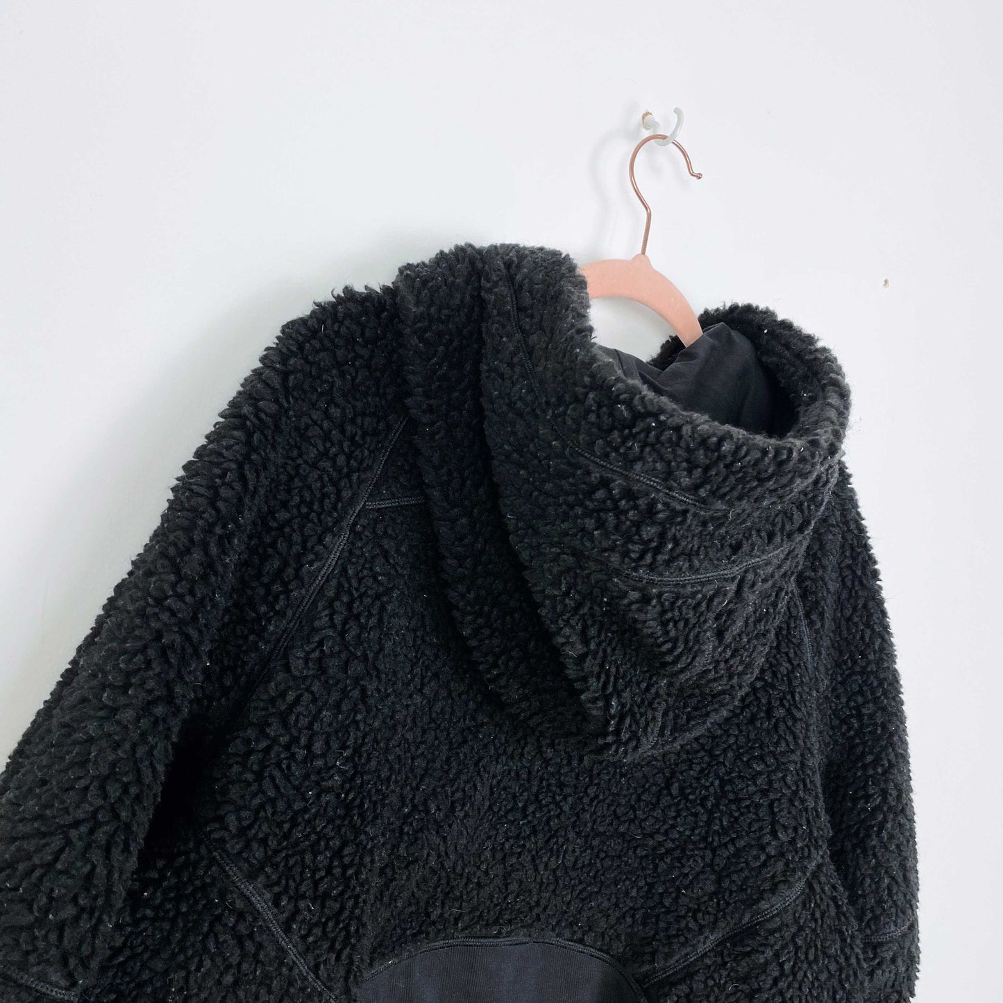 lululemon 2020 scuba oversized wool-blend sherpa - size m/l