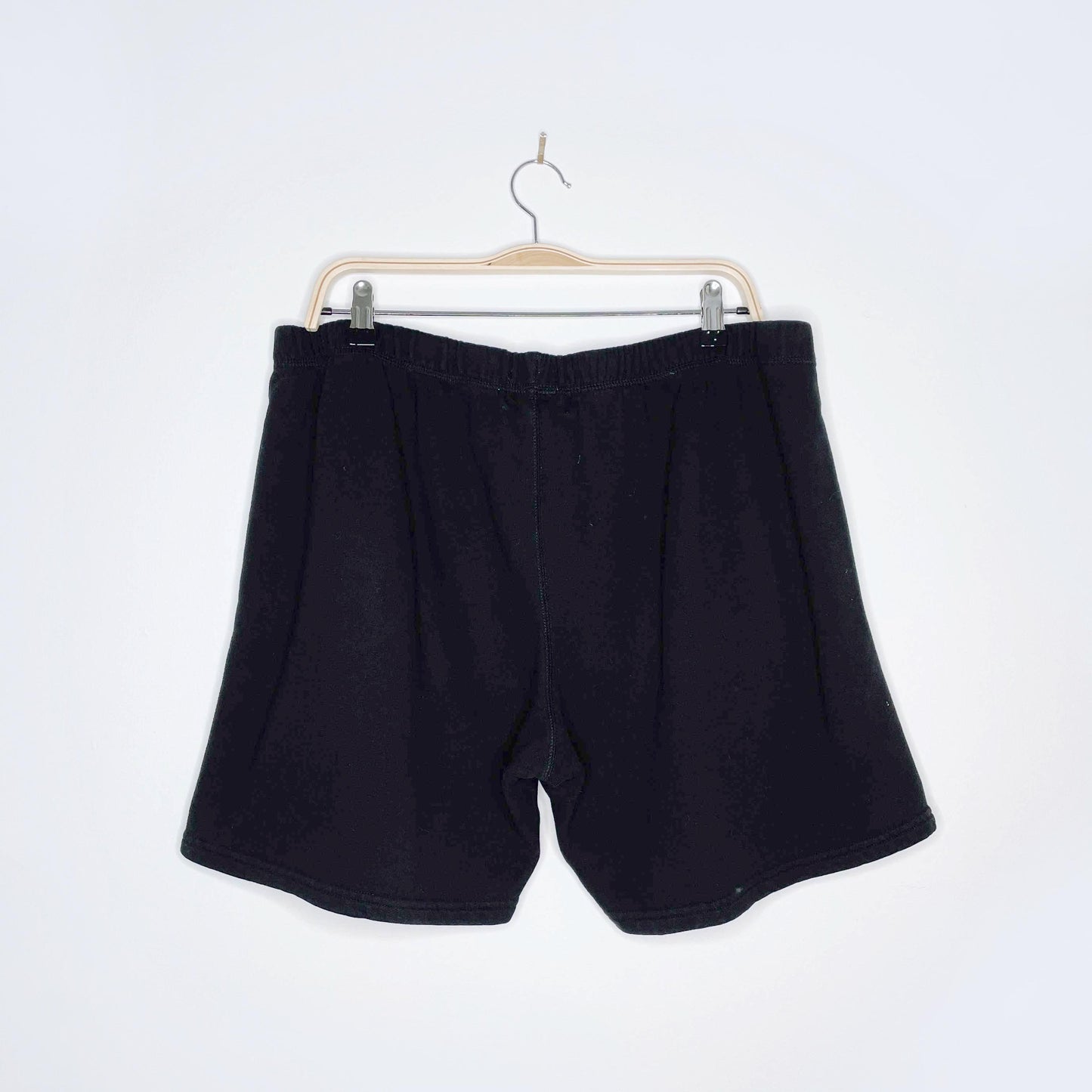 roots 2021 black 8" sweat shorts
