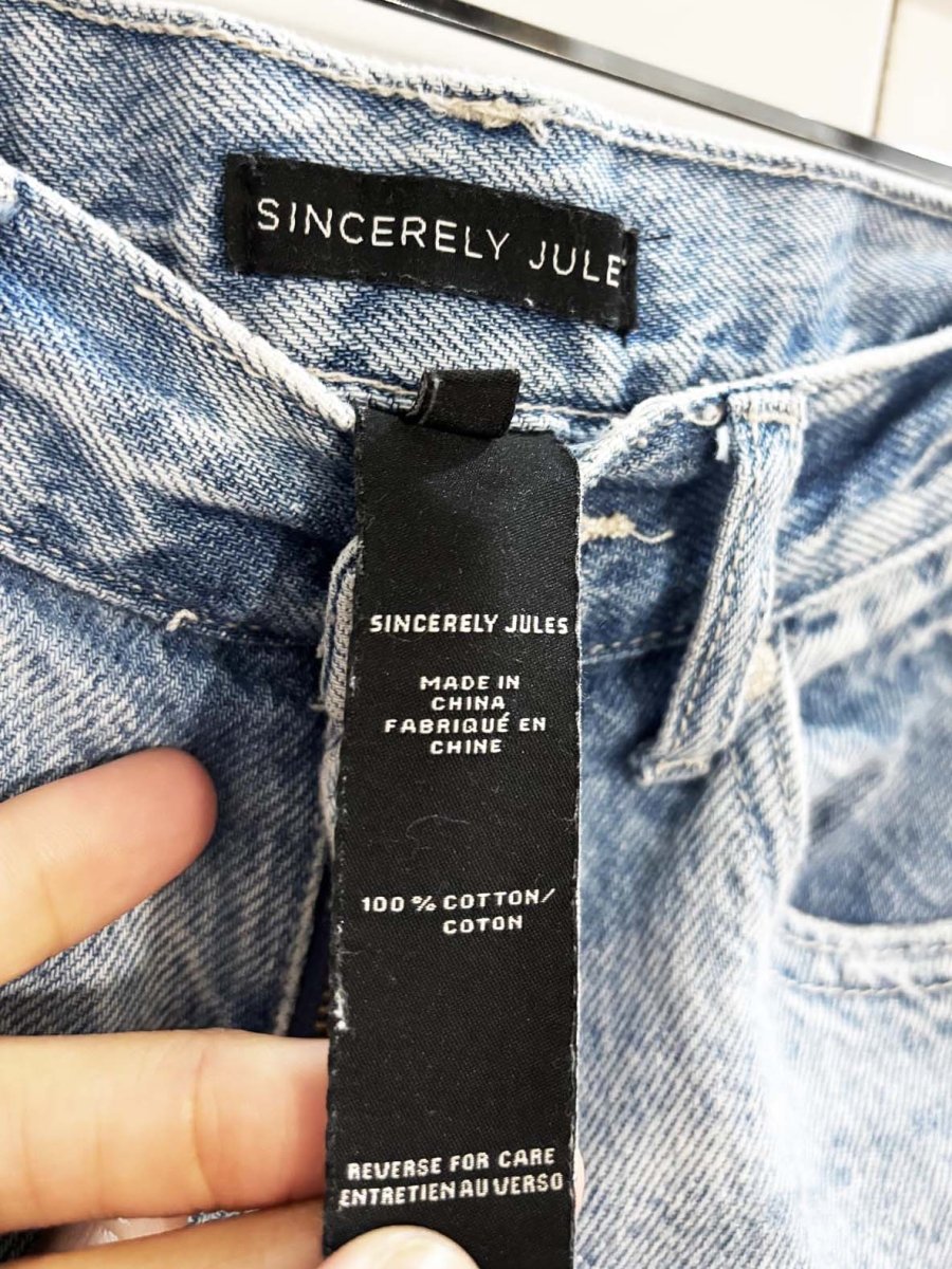 sincerly jules distressed long denim shorts - good market thrift store