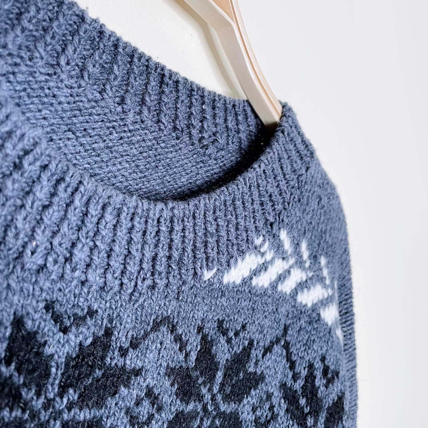 vintage hand knit snowflake stencil sweater - size large