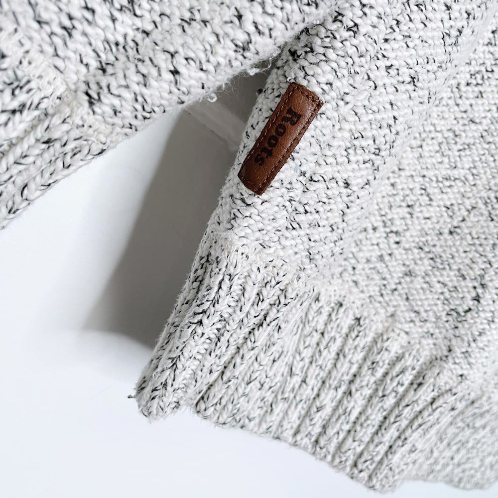 roots snowy fox 1/4 button knit sweater