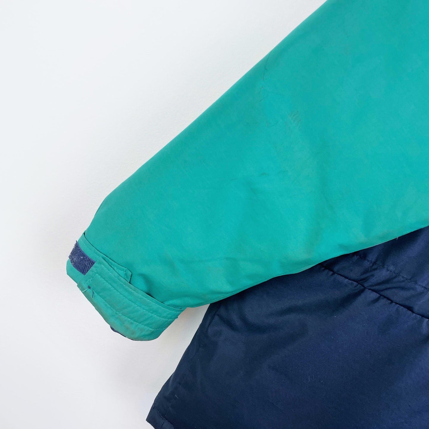 vintage 90s snow goose puffer jacket - size medium