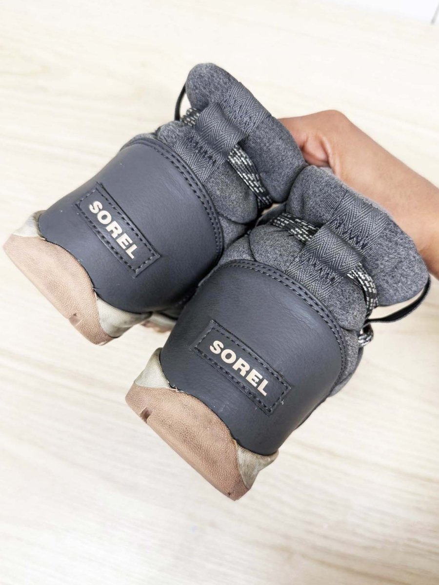 sorel out n about waterproof puffy boot - good market thrift store