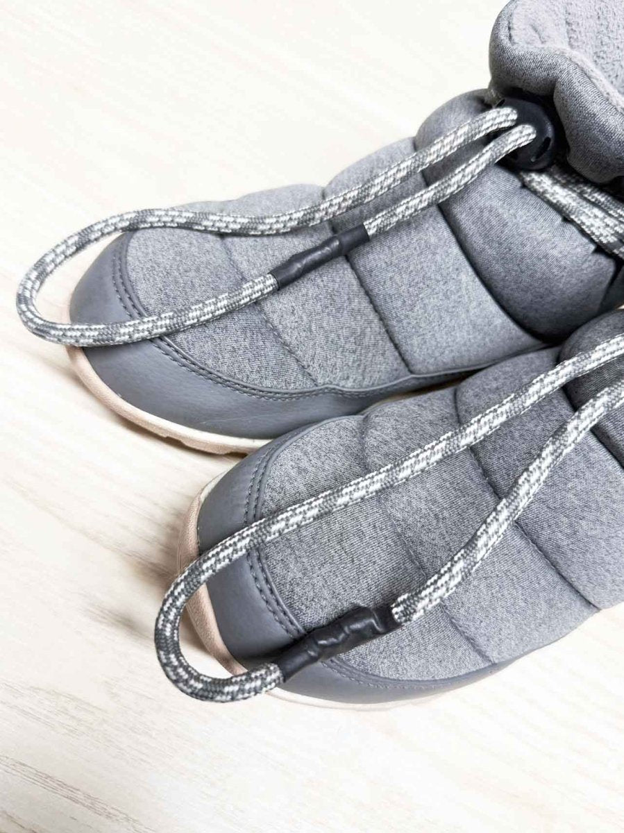 sorel out n about waterproof puffy boot - good market thrift store