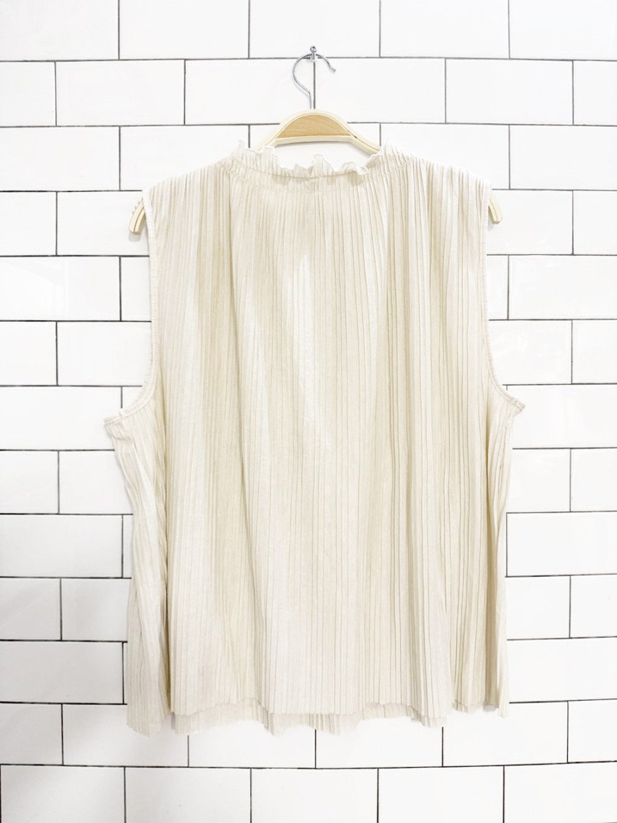 soyaconcept accordion ruffle high neck sleeveless top - good market thrift store