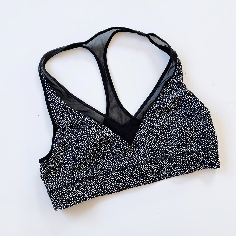 lululemon race with me sports bra aquela
