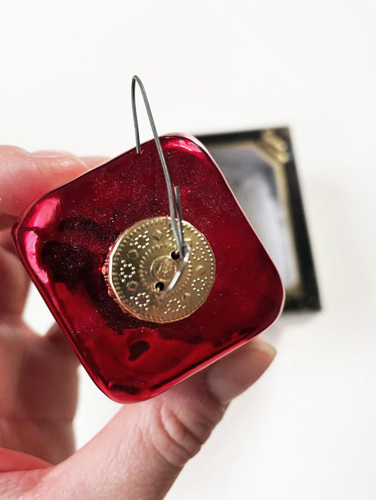 stacked dice glass ornament - good market thrift store