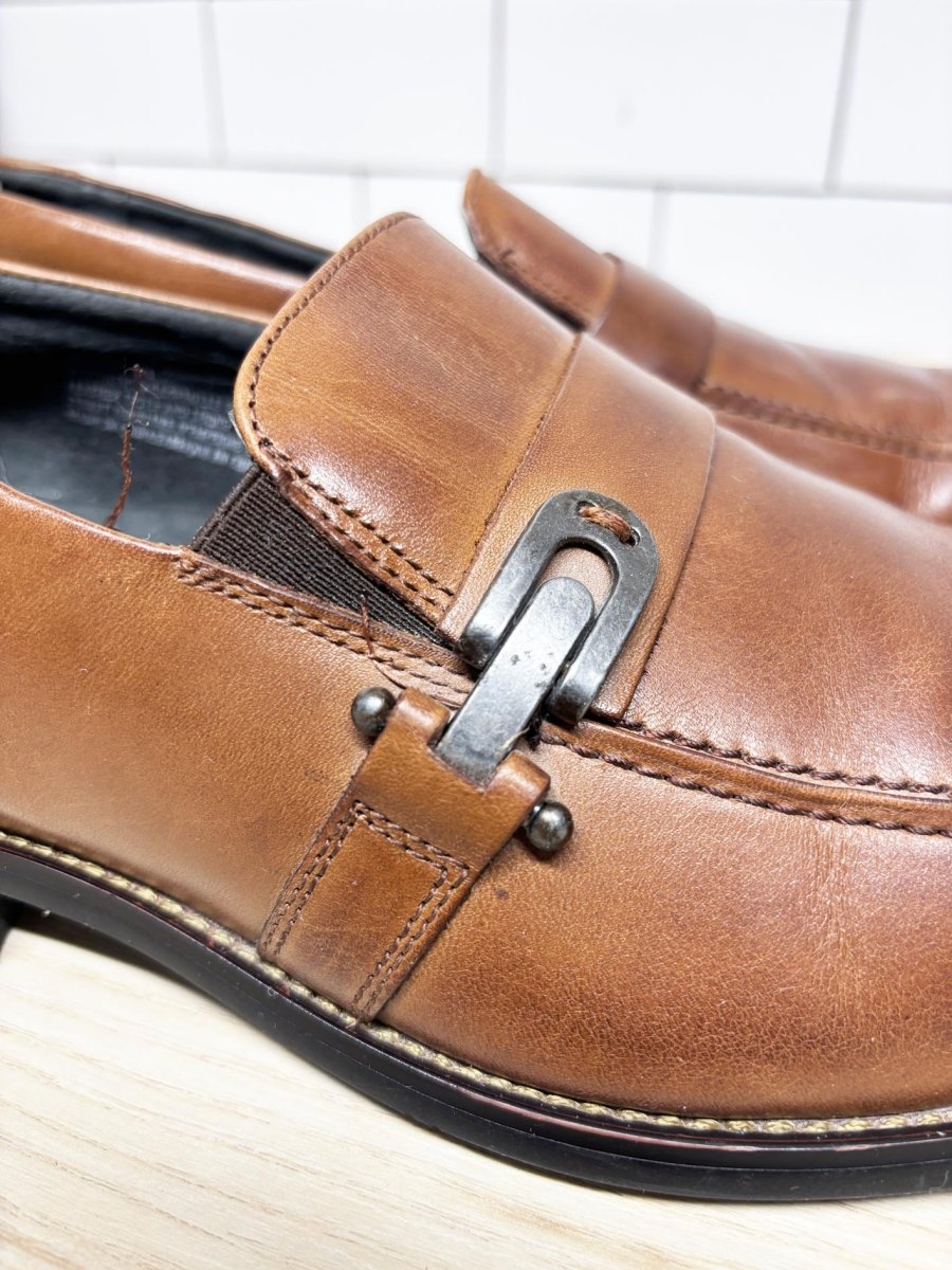 stacy adams leather slip on clasp buckle loafers - good market thrift store
