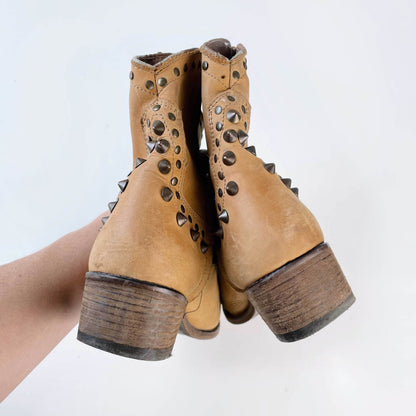 steve madden swaret studded short western boot